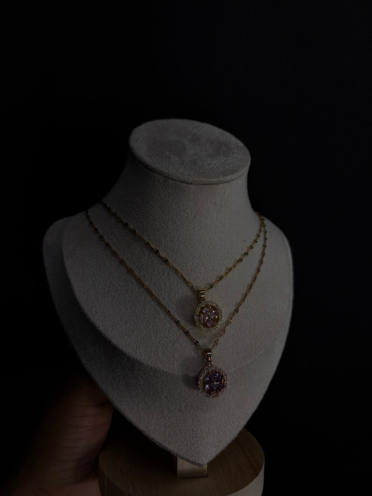 Anemone Necklace