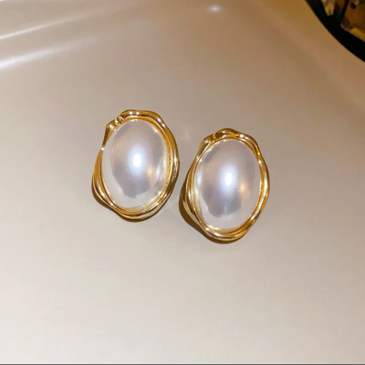 Big Pearl Earrings