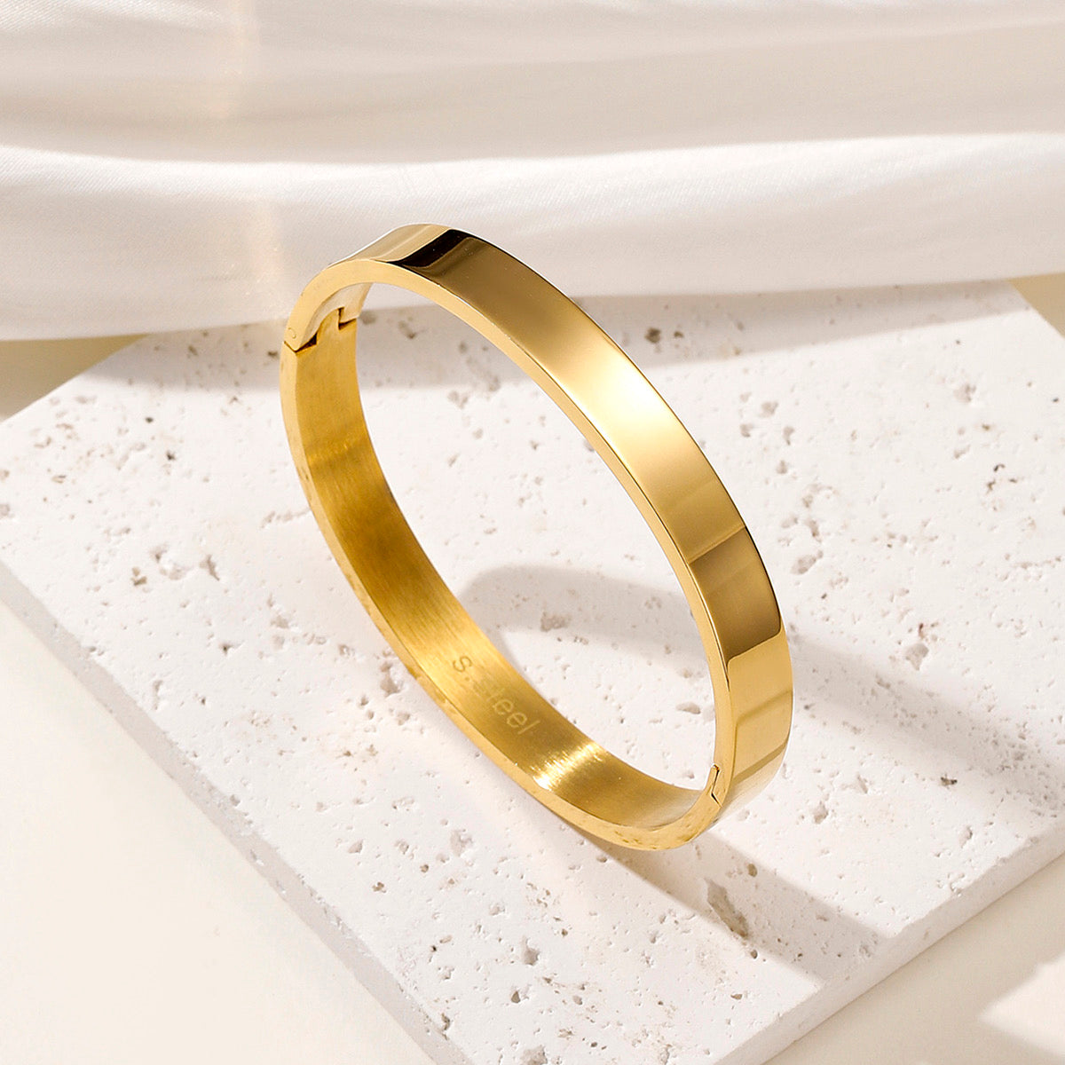 Empress Bangle
