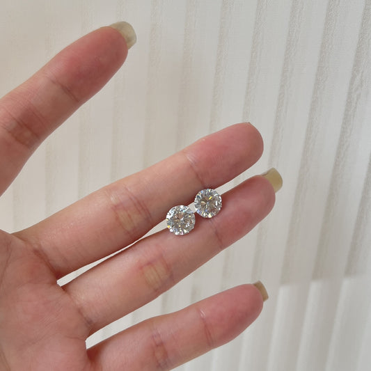 Stella Studs Earrings