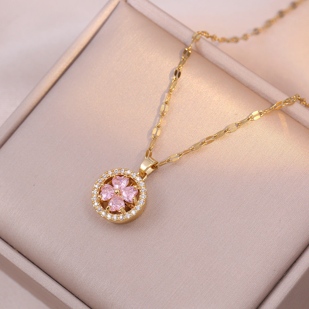 Anemone Necklace