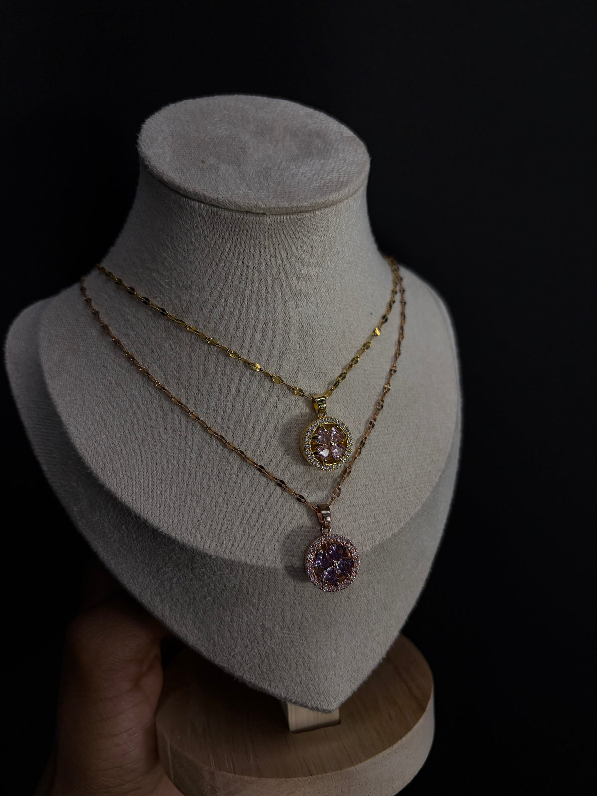 Anemone Necklace