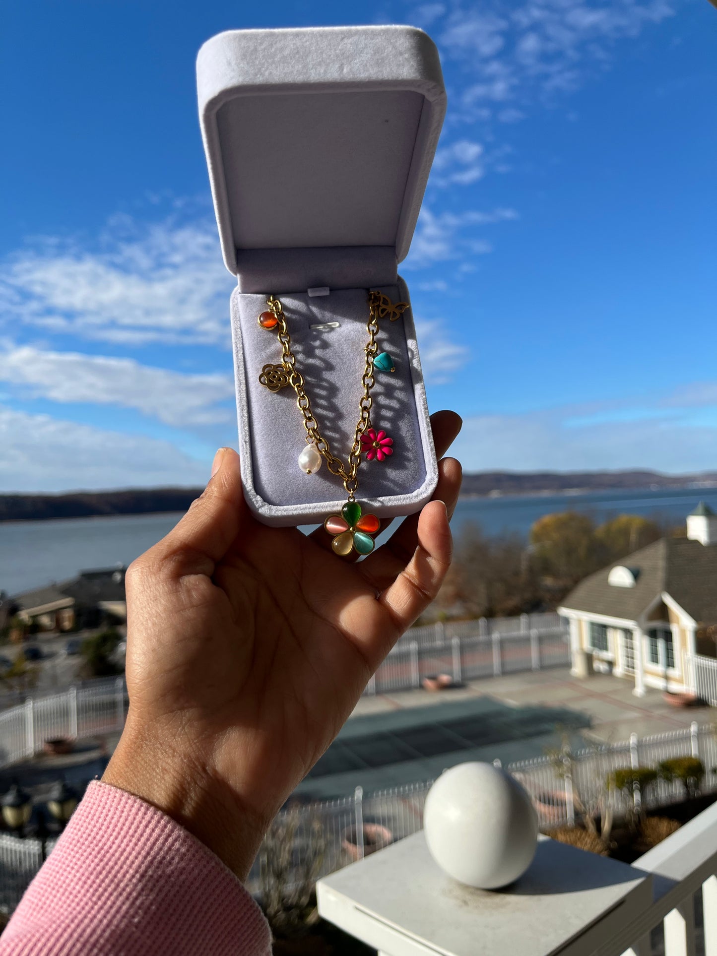 Flower Boom Necklace