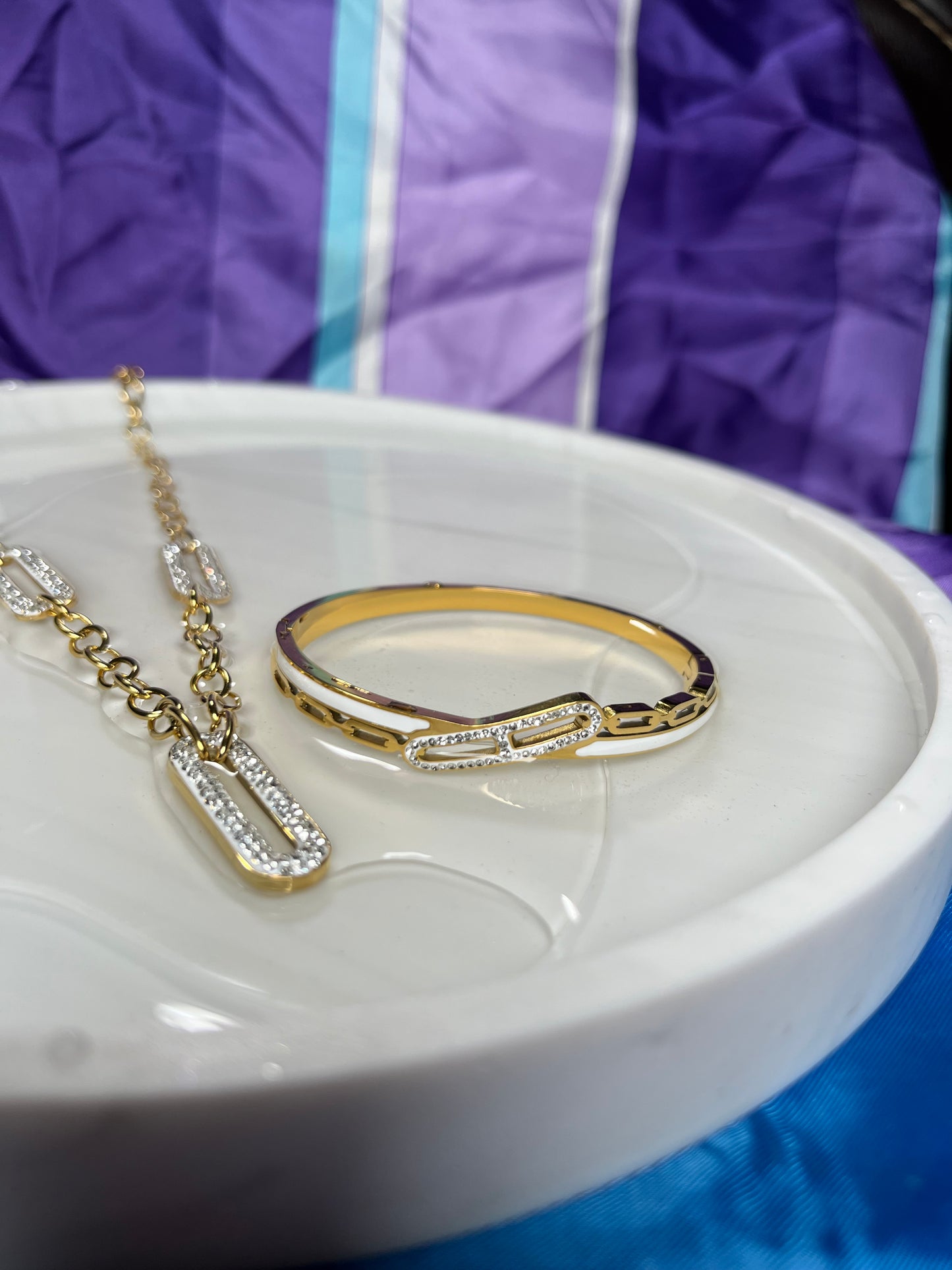 Pin Tight Necklace & Bracelet