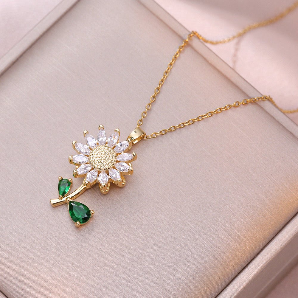 Sunflower Necklace - Charmed In Fashion